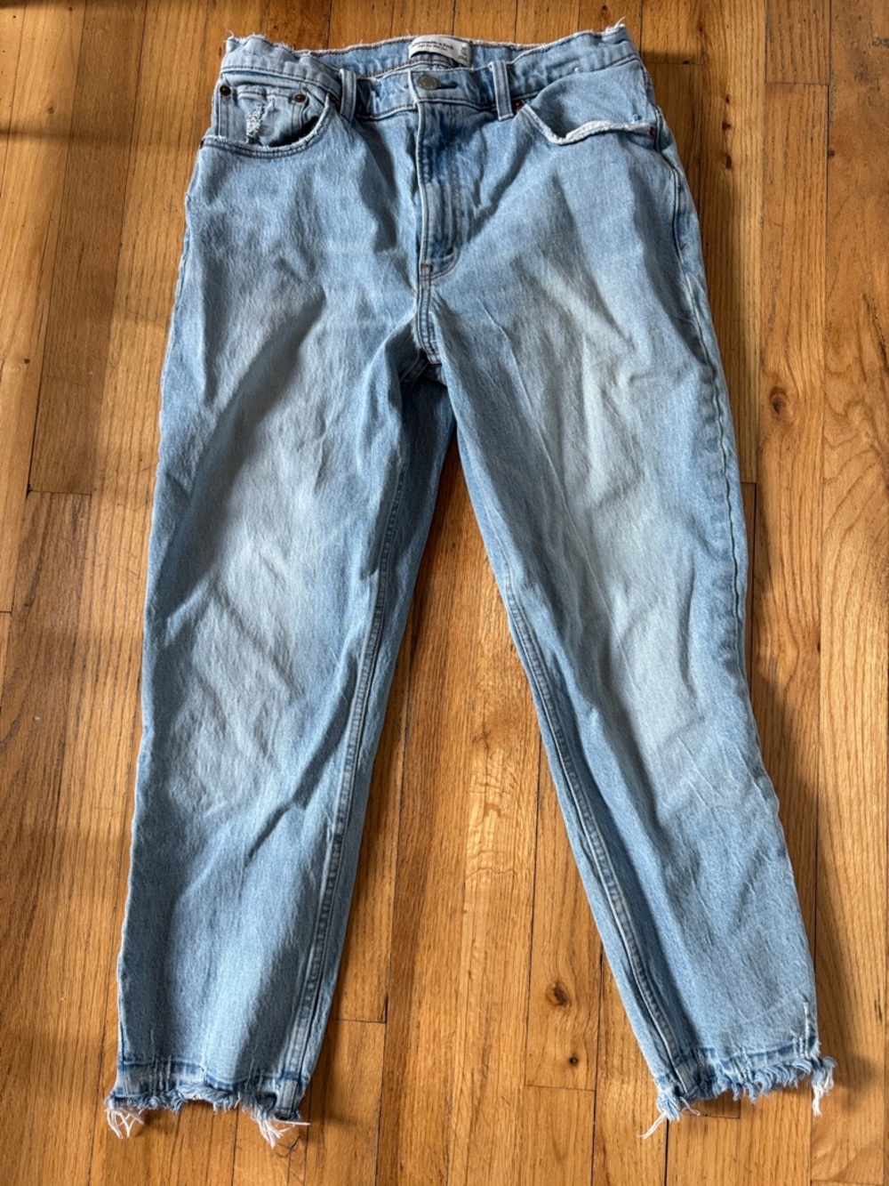 Abercrombie & Fitch Light Blue Relaxed distressed Straight mom Jeans 10